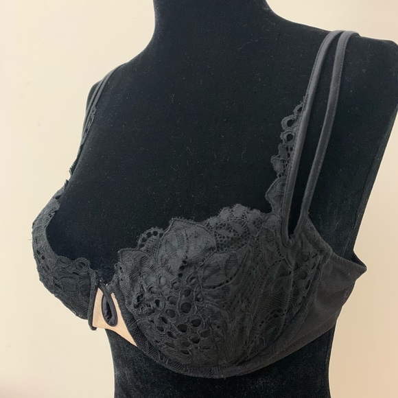 Victoria’s Secret Very Sexy Lined Demi Black Bra - Picture 3 of 8